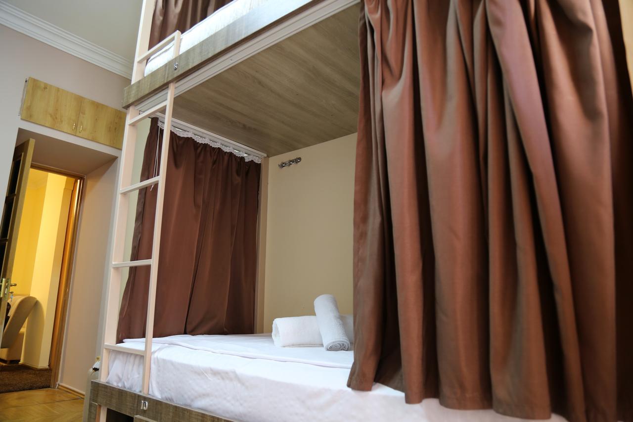 יירבאן Magnolia Hostel מראה חיצוני תמונה