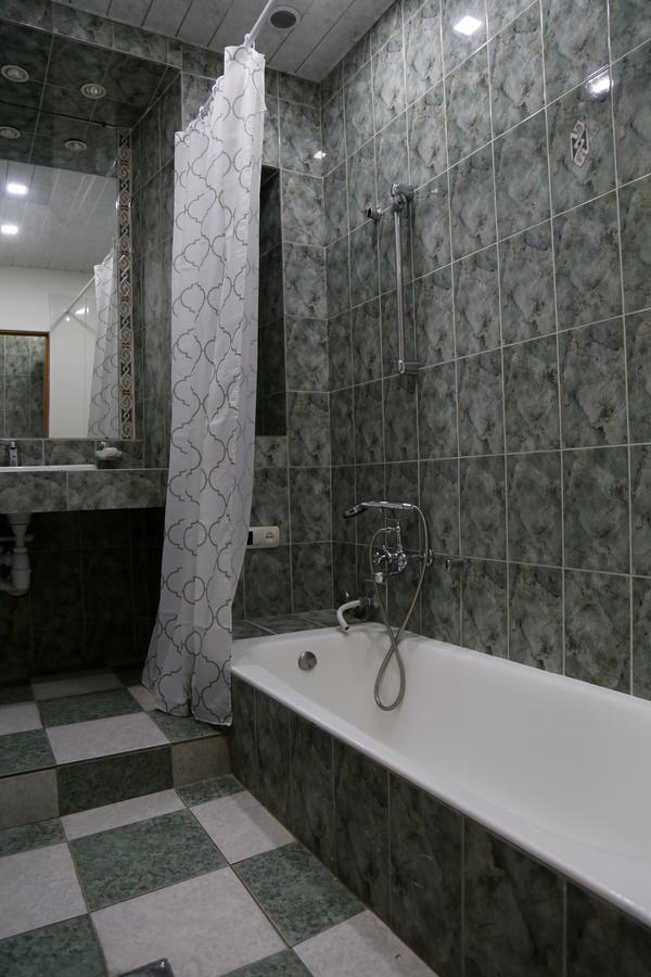 יירבאן Magnolia Hostel מראה חיצוני תמונה